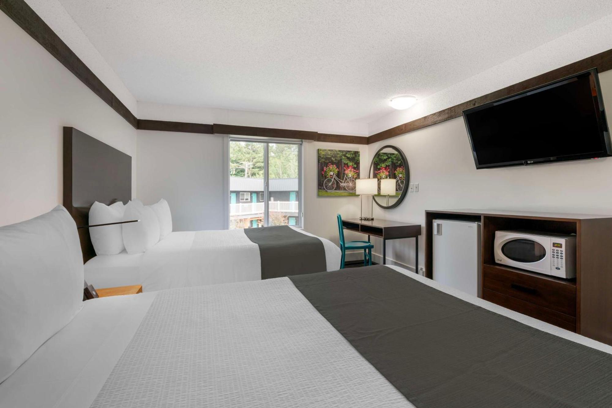 Stoke Hotel Surestay Collection By Best Western Revelstoke Exterior foto