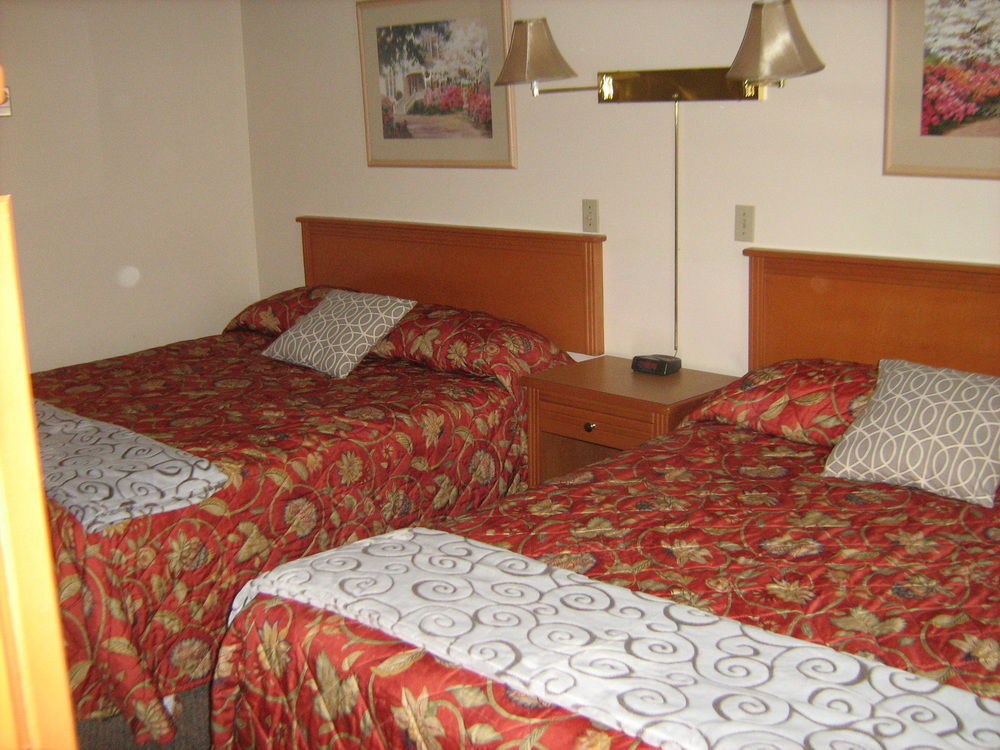 Stoke Hotel Surestay Collection By Best Western Revelstoke Exterior foto