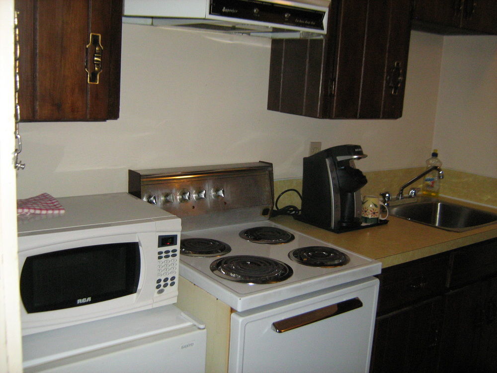 Stoke Hotel Surestay Collection By Best Western Revelstoke Exterior foto